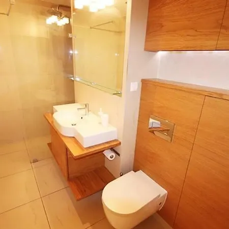 Apartment Kopernika 8