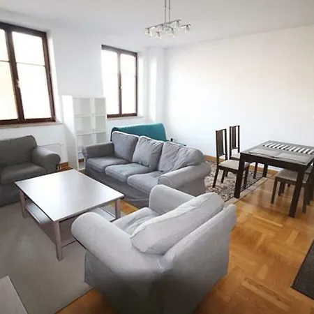 Kopernika 8 Apartment